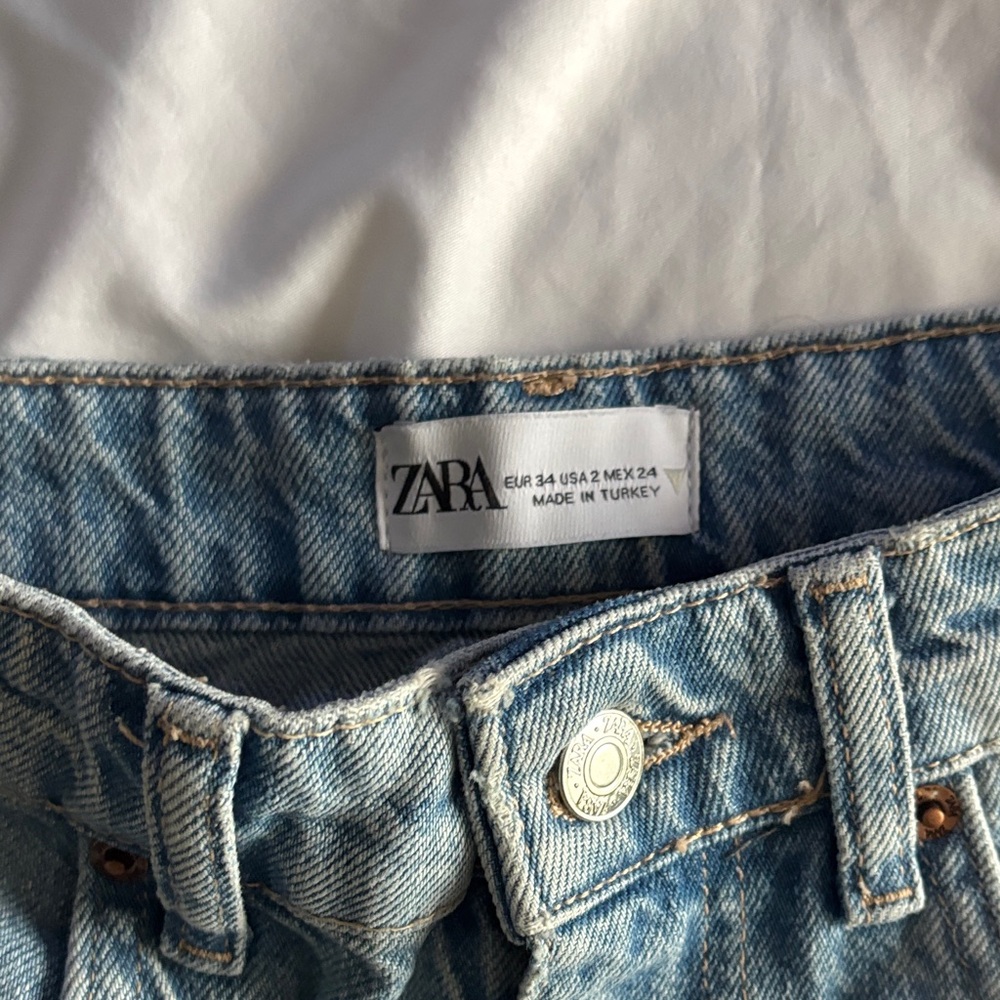Zara Light Blue Straight Leg Jeans